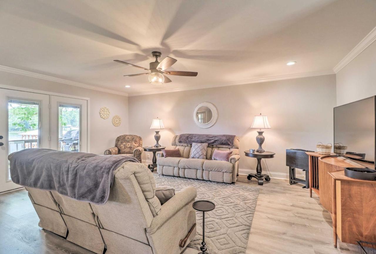 Waterfront Lake Sinclair Home With Boat Dock! Milledgeville Eksteriør bilde